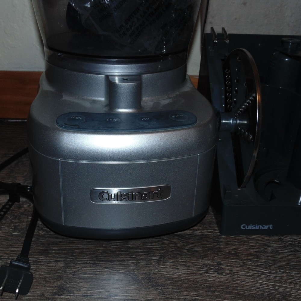 Cuisinart Food Processor 13 Cup Silver Good CFP-26SVPC Spiralizer Storage Case - Picture 8 of 9